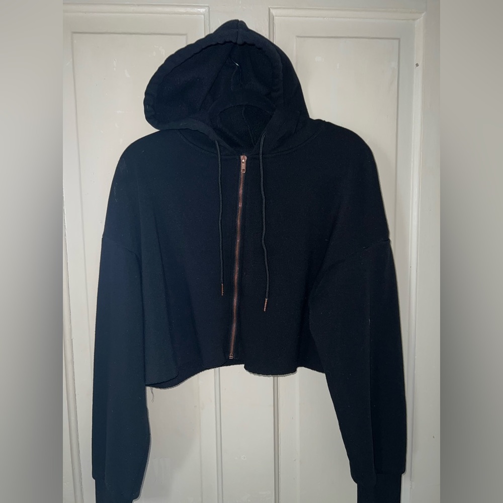 Great condition crop hoodie zip-up jacket